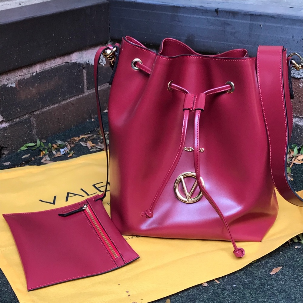 Authentic Valentino by Mario leather bag w pouch🌺 - Picture 2 of 8